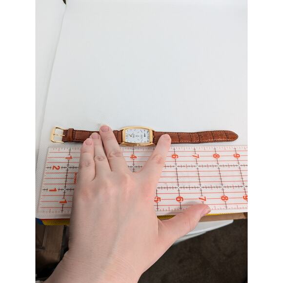 Orvis Dual Time Watch 28mm Gold Tone Date Quick Set Leather with Fresh Battery - Picture 9 of 9